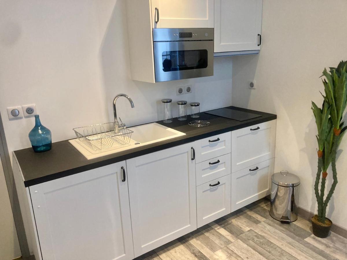 Le Foch Apartment Chalons en Champagne Bagian luar foto