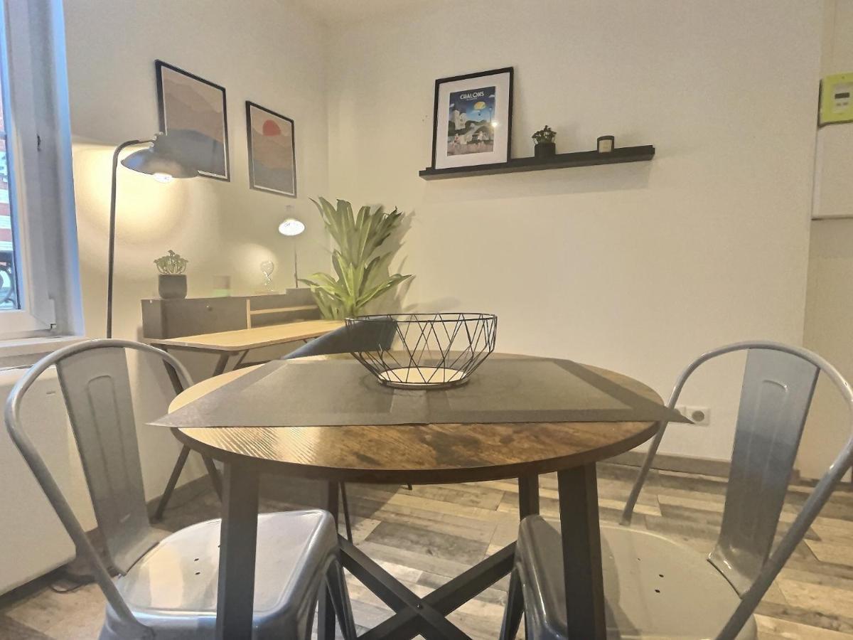 Le Foch Apartment Chalons en Champagne Bagian luar foto